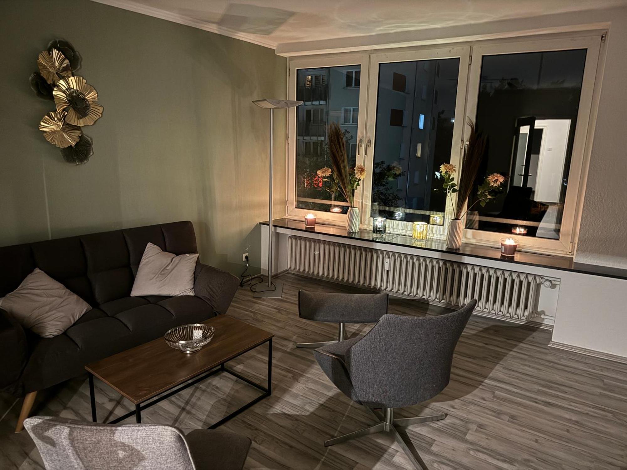 Haus Am Bahnhof Apartment ดุยส์บูร์ก ภายนอก รูปภาพ