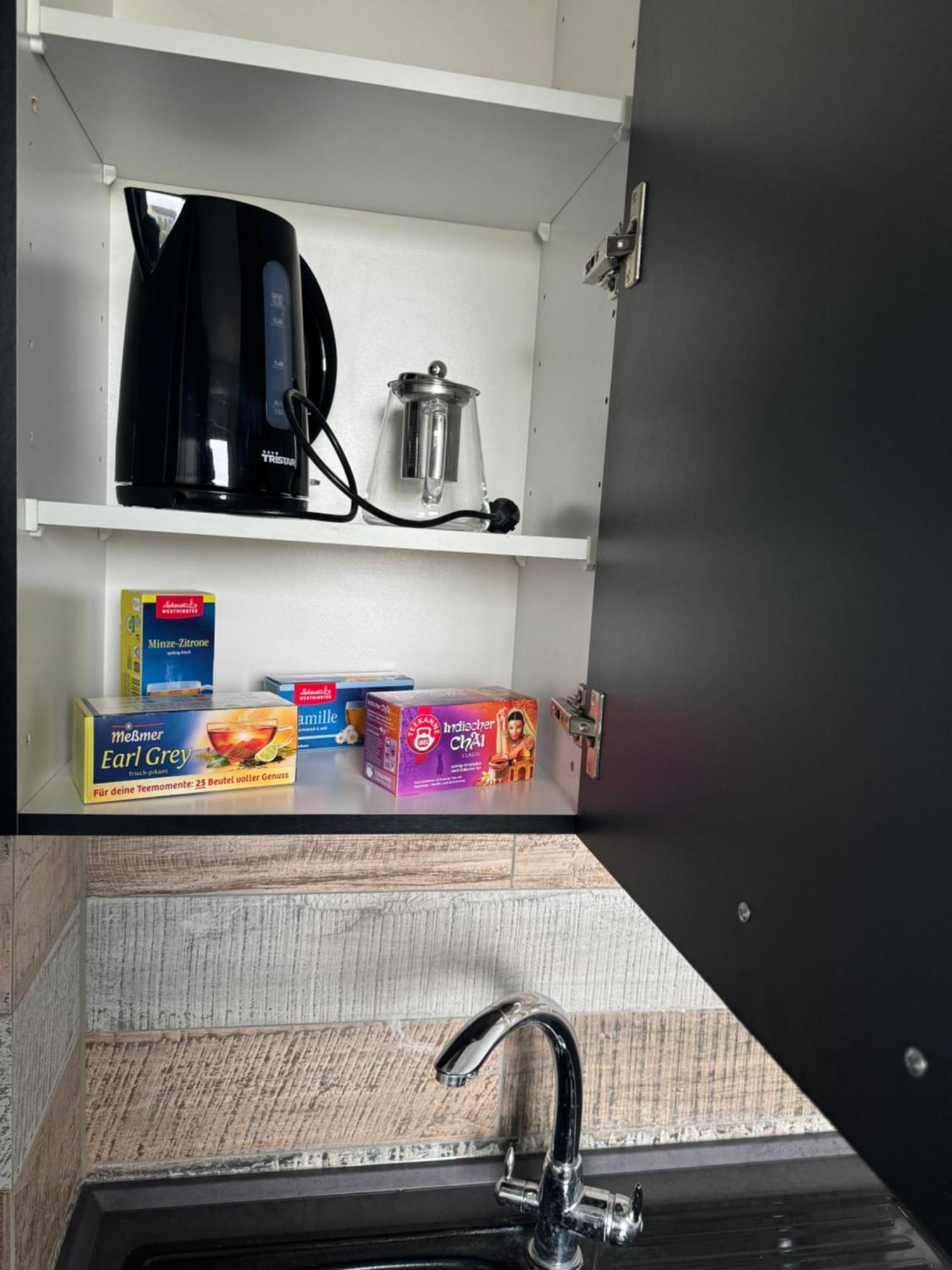 Haus Am Bahnhof Apartment ดุยส์บูร์ก ภายนอก รูปภาพ