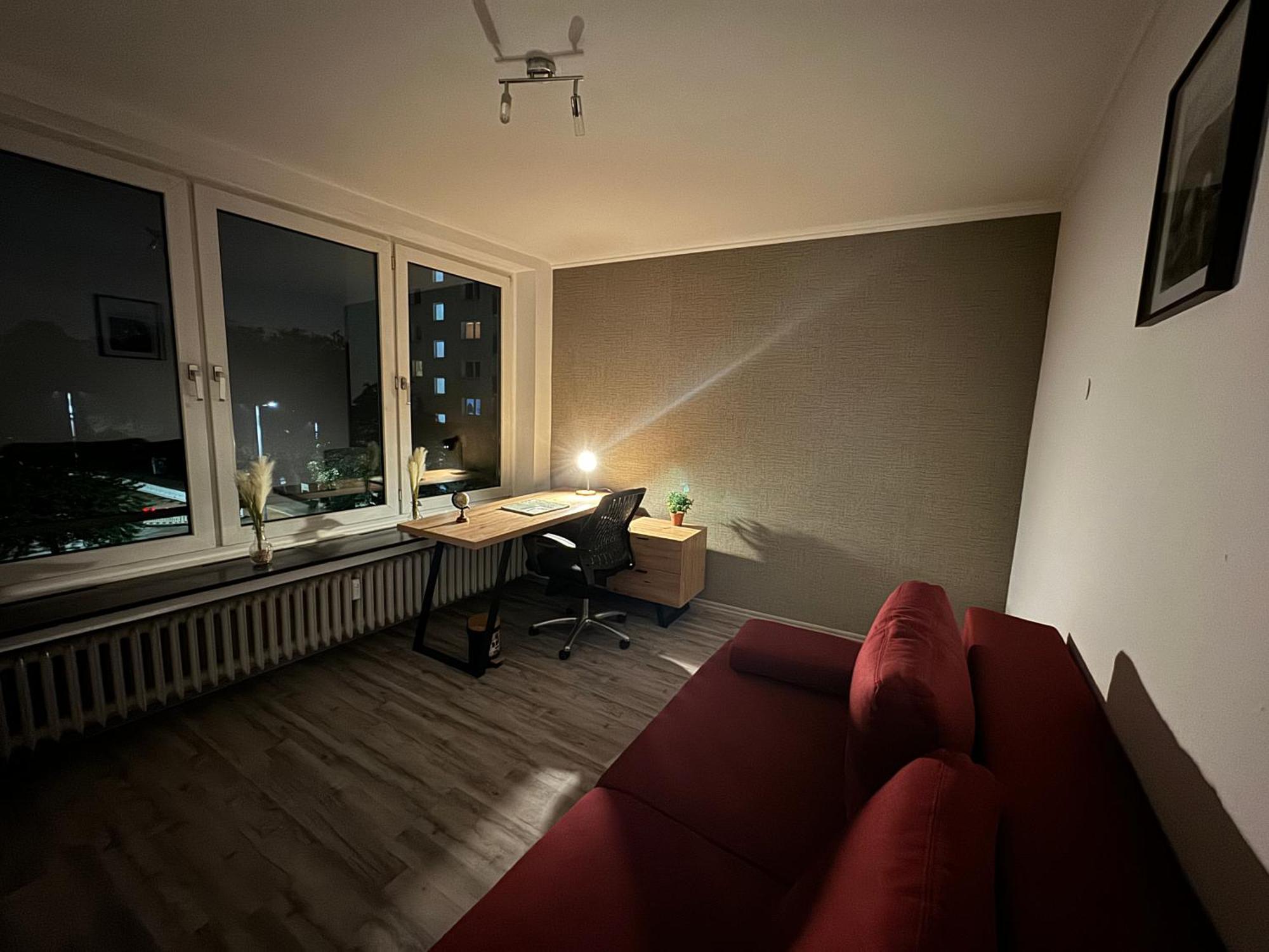 Haus Am Bahnhof Apartment ดุยส์บูร์ก ภายนอก รูปภาพ